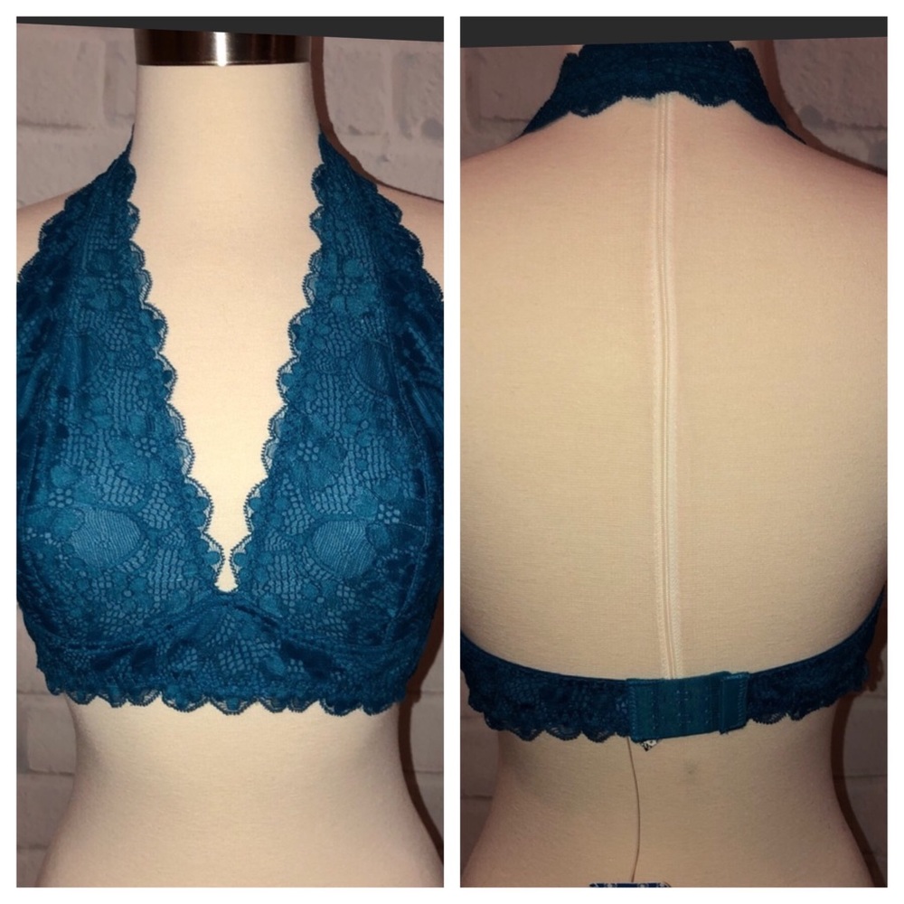 FREE PEOPLE GALLOON LACE HALTER BRA NWT SZ M $12